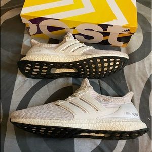 Adidas Ultraboost 4.0 Triple White